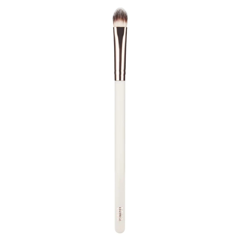 CONCEALER BRUSH